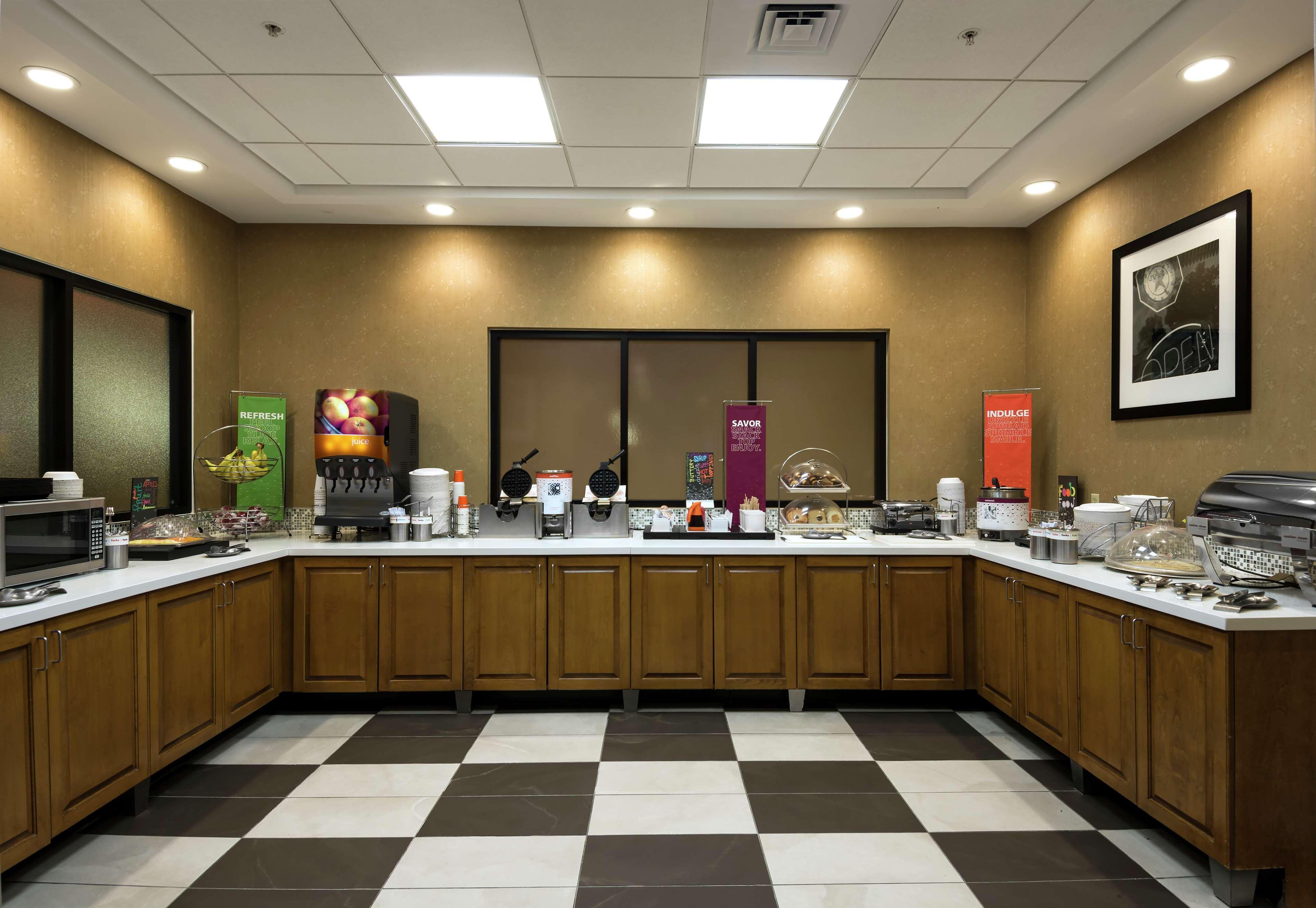 Hampton Inn Christiansburg/Blacksburg Exterior photo