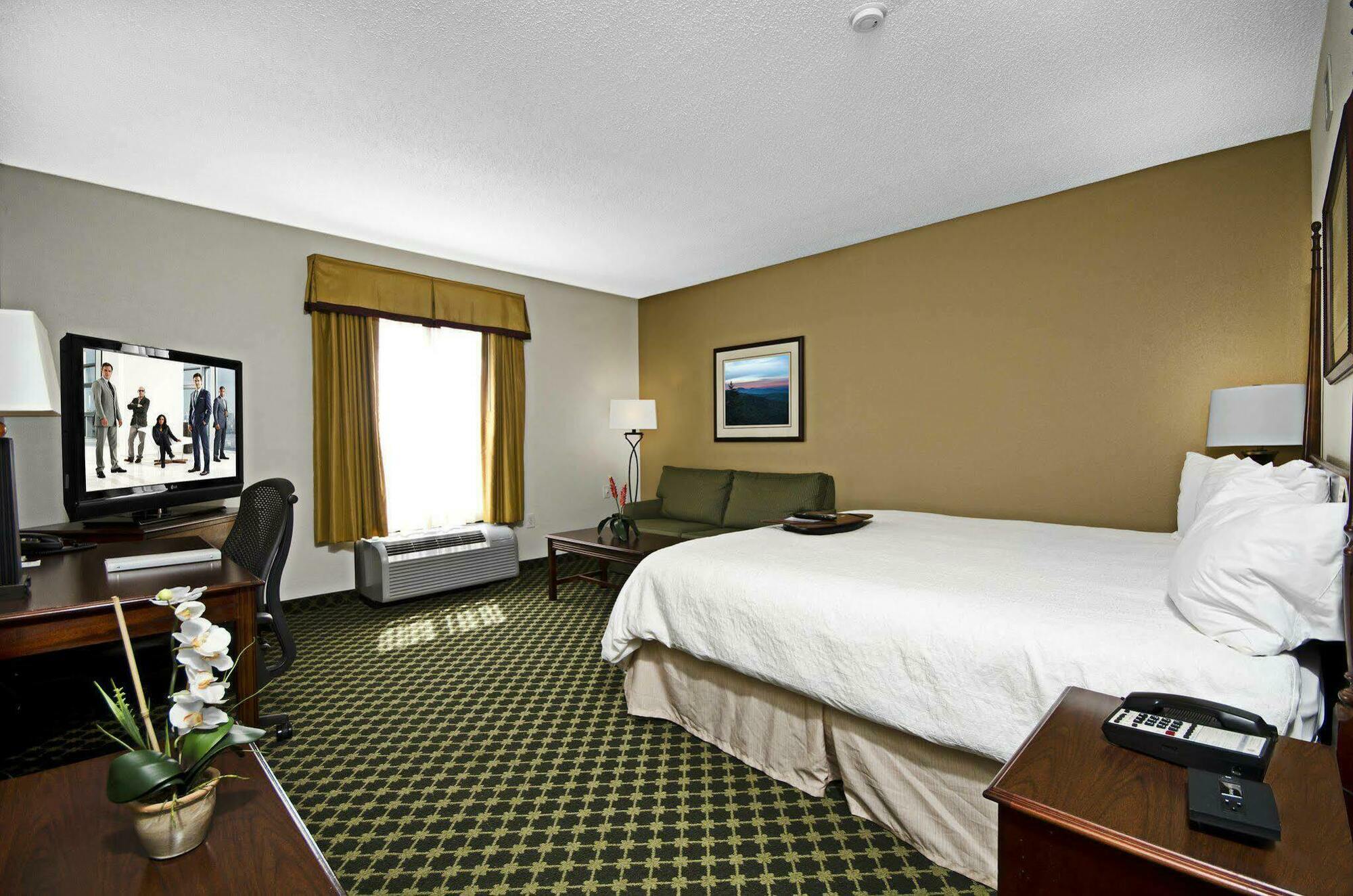 Hampton Inn Christiansburg/Blacksburg Room photo